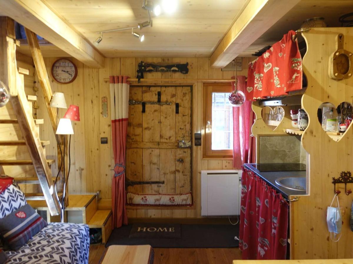 Charmant Mazot Savoyard A Hauteluce: Ideal Pour Couple, Proche Commerces Et Ski, Bien Equipe - Fr-1-342-263 외부 사진